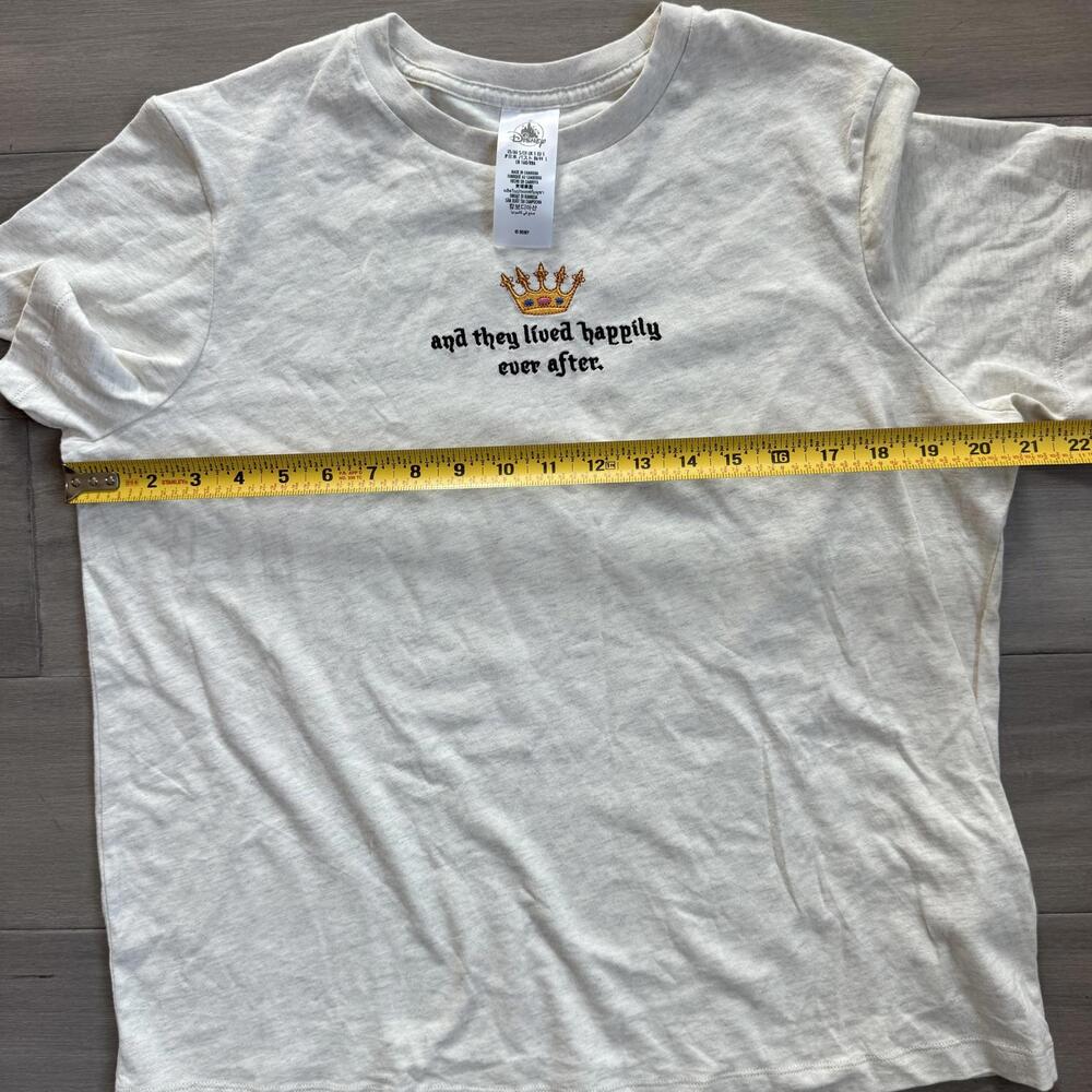 Walt Disney World Cinderella Collection T-shirt - Picture 4 of 7